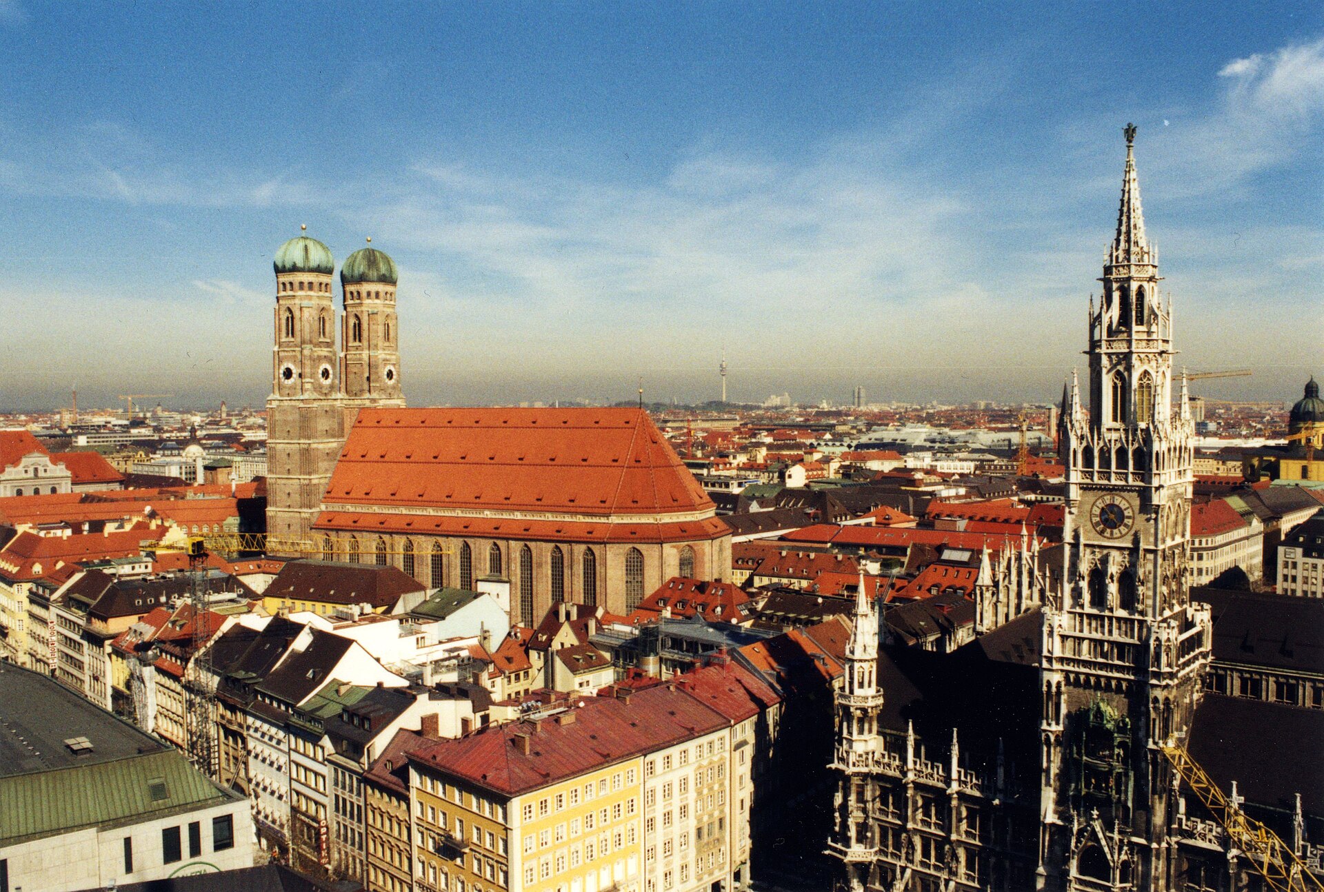 Münchner Skyline mit Frauenkirche